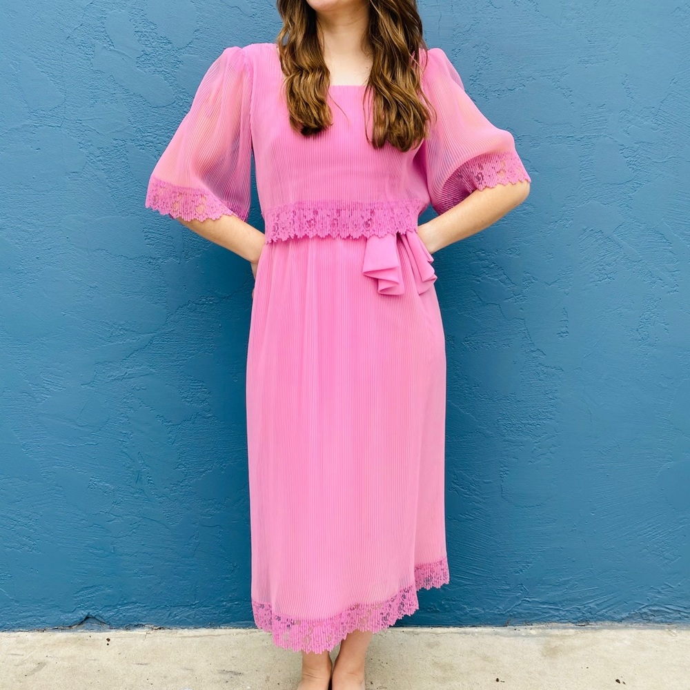 Vintage Miss Elliotte pink pleaded cocktail dress